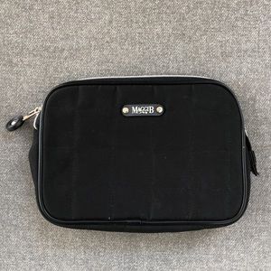Like new! - MAGGI B Zip Top Quilted Cosmetic Carryall Bag